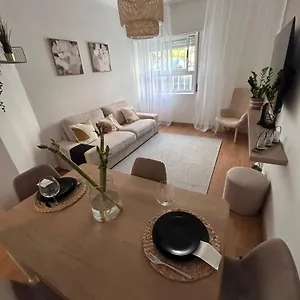 Acolhedor Em Appartement